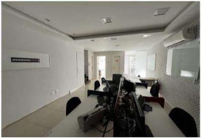 Foto 16 de 19: Casa em leilão em Curitiba - PR — Casa nº 01 com área construida de 109,51m² do Condomínio Residenal Vitória - Rua 21 de abril, 418 Alto da Glória Curitiba/PR.