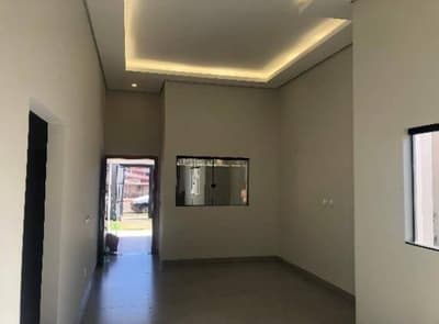 Foto 12 de 14: Casa em leilão em Campo Grande - MS, bairro Jardim Jacy — Casa 137m² com Terreno 360m² | Campo Grande-MS | Jardim Jacy - 3 Dorms e 2 Banheiros - Financiamento até 420 Meses!