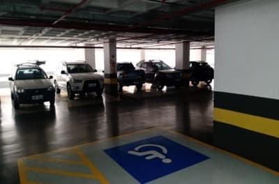 Foto 4 de 5: Comercial em leilão em Rio De Janeiro - RJ, bairro São Cristóvão — Sala 25m² DESOCUPADA + Vaga | Bairro São Cristóvão, RJ | Ideal para Consultório ou Escritório.
