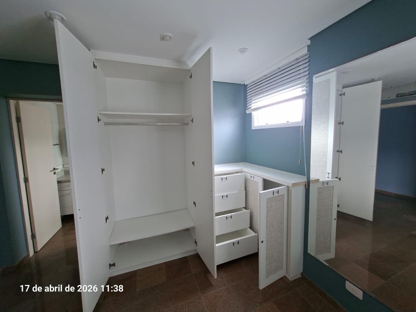 Foto 6 de 61: Apartamento em leilão em Matinhos - PR, bairro Caiobá — Apartamento cobertura, 300,14m² área privativa, vaga de garagem, Edif Costa Allegra, Av Atlântica 2400, Caiobá/PR - R Macedo/PR