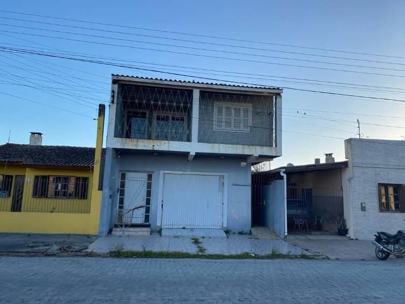 Foto 1 de 3: Casa em leilão em Santa Vitória Do Palmar - RS, bairro Centro — Casa, Santa Vitória Do Palmar / RS