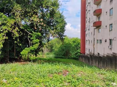 Foto 1 de 2: Terreno em leilão em Foz Do Iguaçu - PR — Lote Urbano, localizado em Foz do Iguaçu/PR, com área de 600,00M²