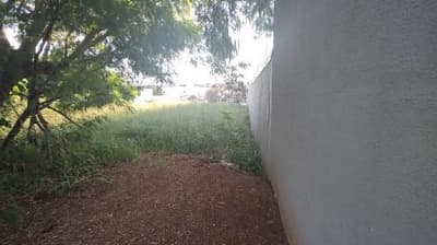 Foto 4 de 5: Terreno em leilão em Uberlândia - MG — Terreno 11.537m² Desocupado no bairro Cidade Jardim Ampliação em Uberlândia/MG - Desocupado