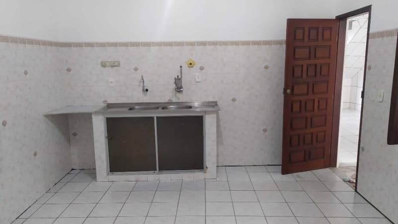 Foto 17 de 46: Casa em leilão em Camaçari - BA — Casa, 275.0 m2, Camaçari / BA
