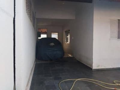 Foto 1 de 12: Casa em leilão em Pindamonhangaba - SP, bairro Triangulo — Casa, Pindamonhangaba / SP