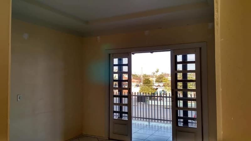 Foto 7 de 9: Imóvel em leilão em Joinville - SC, bairro Espinheiros — Imóvel comercial/residencial com A.T. 318.273,47m², bairro Espinheiros, Joinville/SC