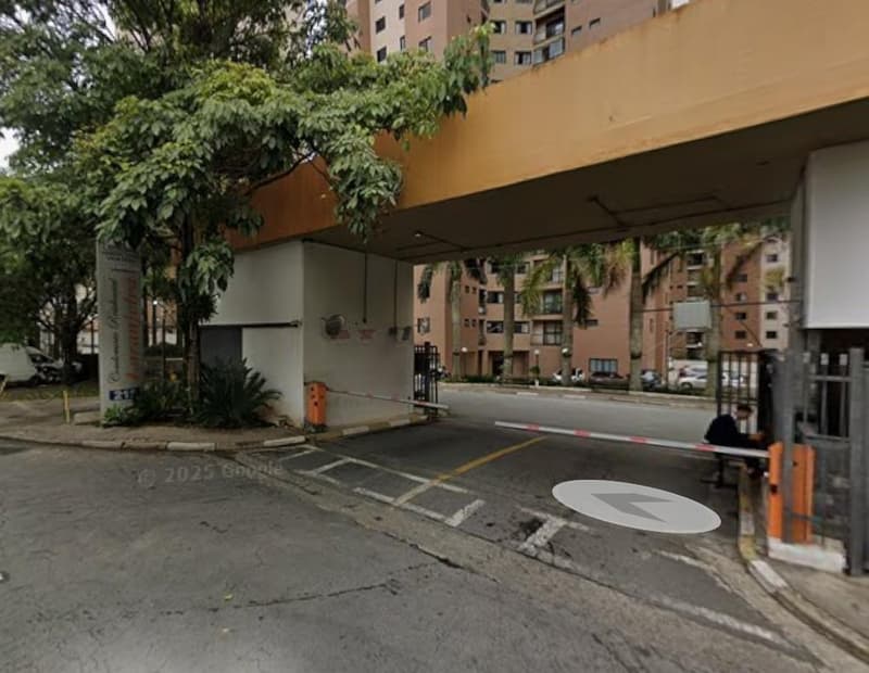 Apartamento em leilão em Taboão Da Serra - SP — 1ª Vara Cível de Taboão da Serra /SP - Apartamento 72m2 BOSQUE DO TABOÃO - CONDOMÍNIO LARANJEIRA