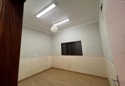 Foto 17 de 27: Comercial em leilão em Guará - SP, bairro Jardim dos Ipês — IMÓVEL URBANO COM ÁREA TOTAL DE 250.00 M2- Em GUARÁ/SP