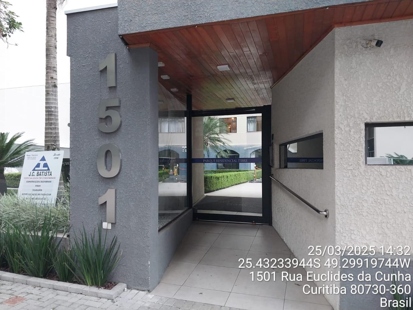 Foto 8 de 15: Apartamento em leilão em Curitiba - PR, bairro Bigorrilho — Apartamento com a área construída exclusiva de 64,48m², Curitiba/PR