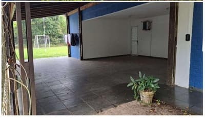 Foto 8 de 14: Terreno em leilão em Pontal Do Paraná - PR — Terreno com área de 1.077,00m², contendo uma casa com piscina, localizado na Avenida Panamérica, nº 533 Pontal do Sul/Pontal do Paraná/PR