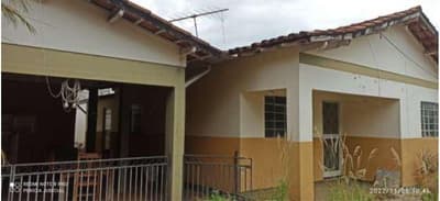 Foto 1 de 10: Casa em leilão em Goiânia - GO — 02 casas do areas de 65,24m2 e 106,99m2 respectivamente na Rua 808, Goiânia/GO