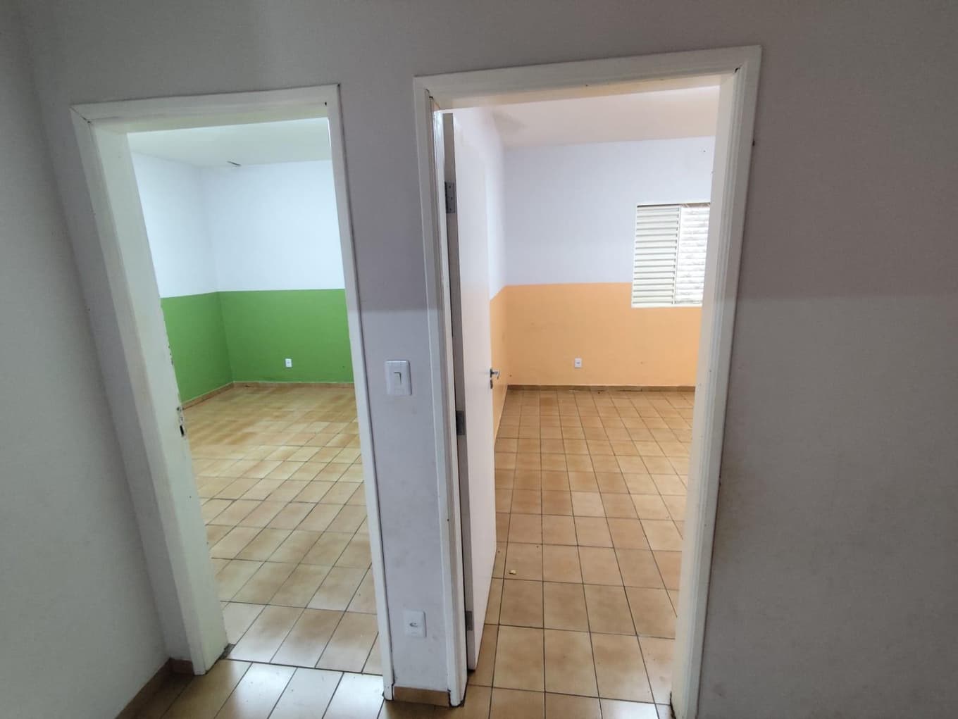 Foto 9 de 13: Casa em leilão em Cuiabá - MT, bairro Loteamento Jardim Itália — CASA RESIDENCIAL | A.T. 420 M² | A.C 193,35 M² | BAIRRO: LOTEAMENTO JARDIM ITÁLIA | CUIABÁ/MT