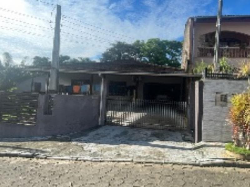 Foto 2 de 5: Casa em leilão em Blumenau - SC, bairro Itoupava Central — Casa, 441.0 m2, Blumenau / SC