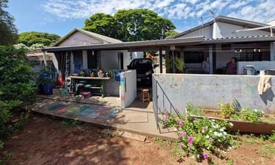 Foto 7 de 9: Casa em leilão em Umuarama - PR — Terras contendo construção mista em alvenaria e madeira, Umuarama/PR