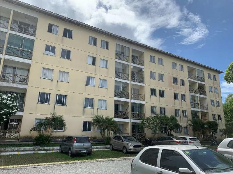 Apartamento em leilão em Camaçari - BA — Apartamento 56m², Desocupado no Jacarandá, Camaçari/BA