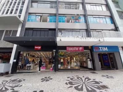 Foto 2 de 7: Comercial em leilão em Curitiba - PR, bairro Centro — PRÉDIO COMERCIAL COM ÁREA DE 1.685,20M² - RUA XV DE NOVEMBRO CENTRO CURITIBA/PR