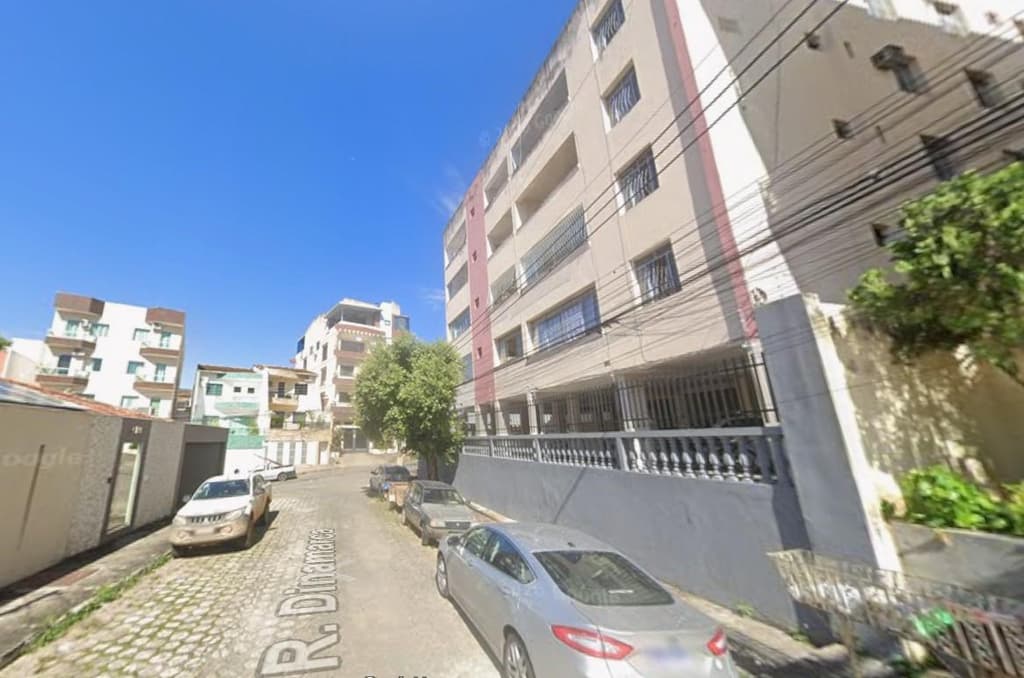 Foto 2 de 3: Apartamento em leilão em Governador Valadares - MG, bairro Grã-duquesa — Apto 57m² c/ 1 vaga | Governador Valadares-MG | Edifício Solar Hermínia Martins Soares | Grã-Duquesa - Próximo à Faculdade IFMG