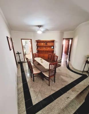Foto 17 de 23: Apartamento em leilão em Santos - SP — Apartamento em Santos com 132m² e 02 vagas, apenas 80 metros da Praia José Menino