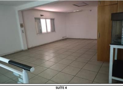 Foto 22 de 48: Casa em leilão em Santana De Parnaíba - SP — IMÓVEL URBANO COM ÁREA TOTAL DE 5.381,90 m2 EM SANTANA DE PARNAÍBA-SP