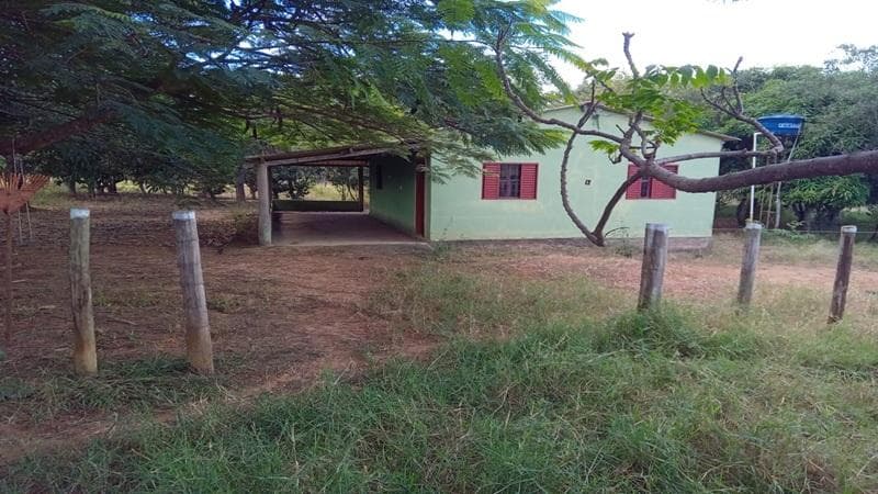 Foto 1 de 9: Casa em leilão em Cocalzinho De Goiás - GO — CHÁCARA | A.T. 48.500 M² | CHÁCARAS E LOTES VOTORANTIM | COCALZINHO/GO