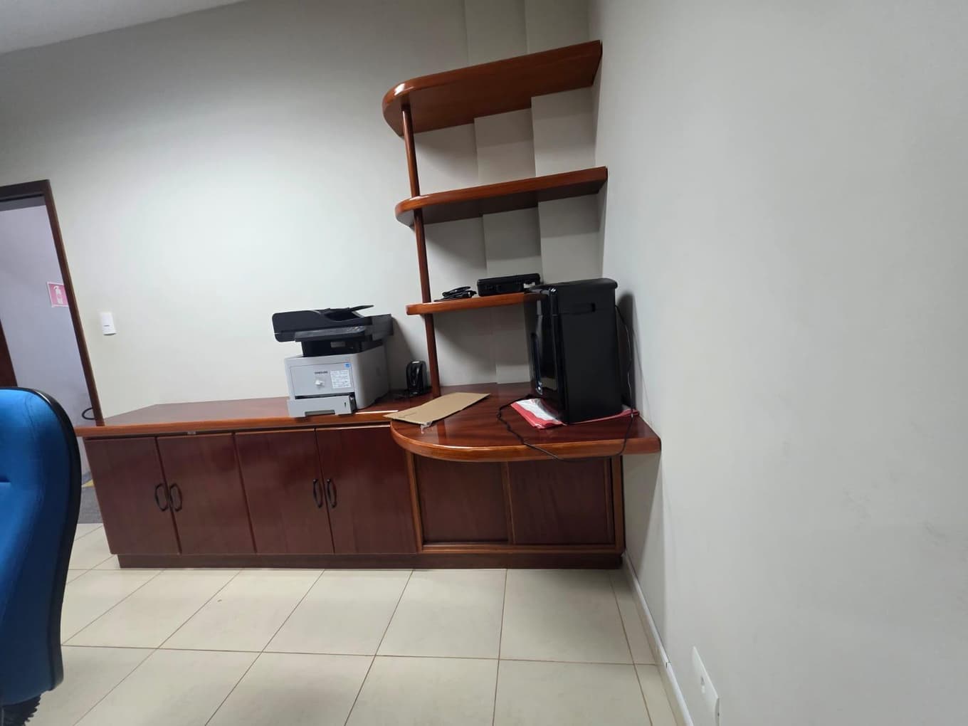 Foto 46 de 122: Comercial em leilão em Cascavel - PR — EDIFÍCIO COMERCIAL (CASCAVEL) E BENS MÓVEIS