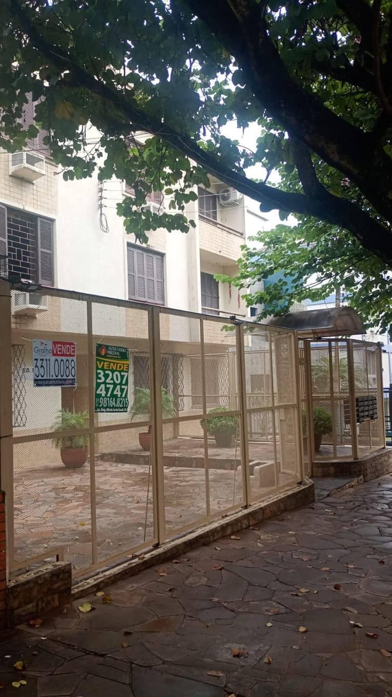 Foto 19 de 24: Apartamento em leilão em Porto Alegre - RS, bairro Petrópolis — Apto 84m² c/ 1 vaga | DESOCUPADO | Porto Alegre-RS | Edifício Marajó | Petrópolis - 3 Dorms - Financiamento até 420 Meses!