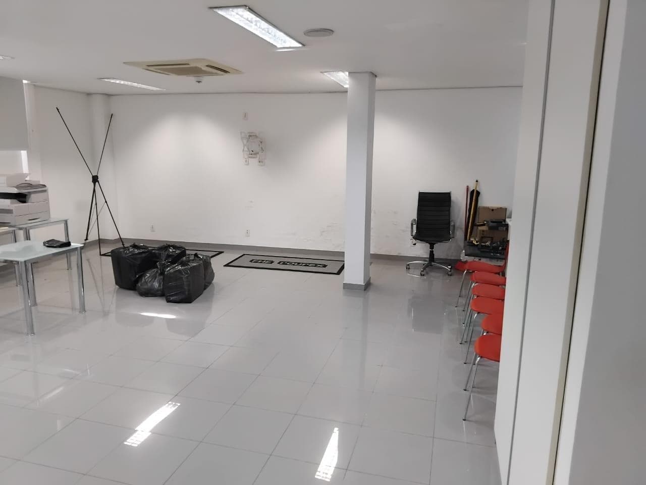 Foto 7 de 17: Comercial em leilão em Manaus - AM — Loja 435m², Desocupada no São Geraldo, Manaus/AM