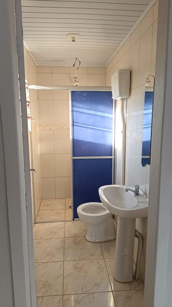 Foto 5 de 34: Casa em leilão em Marmeleiro - PR, bairro Centro — Imóvel Urbano com Benfeitorias