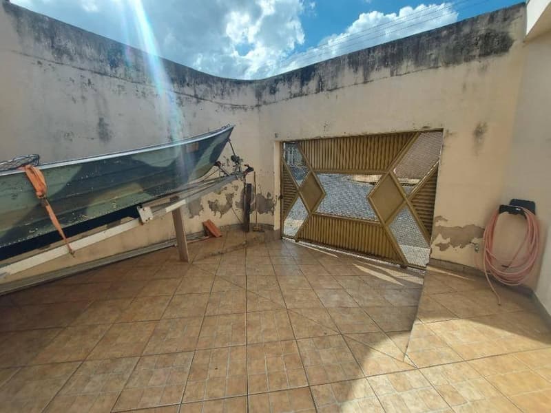 Foto 7 de 11: Casa em leilão em Uberlândia - MG, bairro Vila Presidente Roosevelt — Casa, Uberlândia / MG