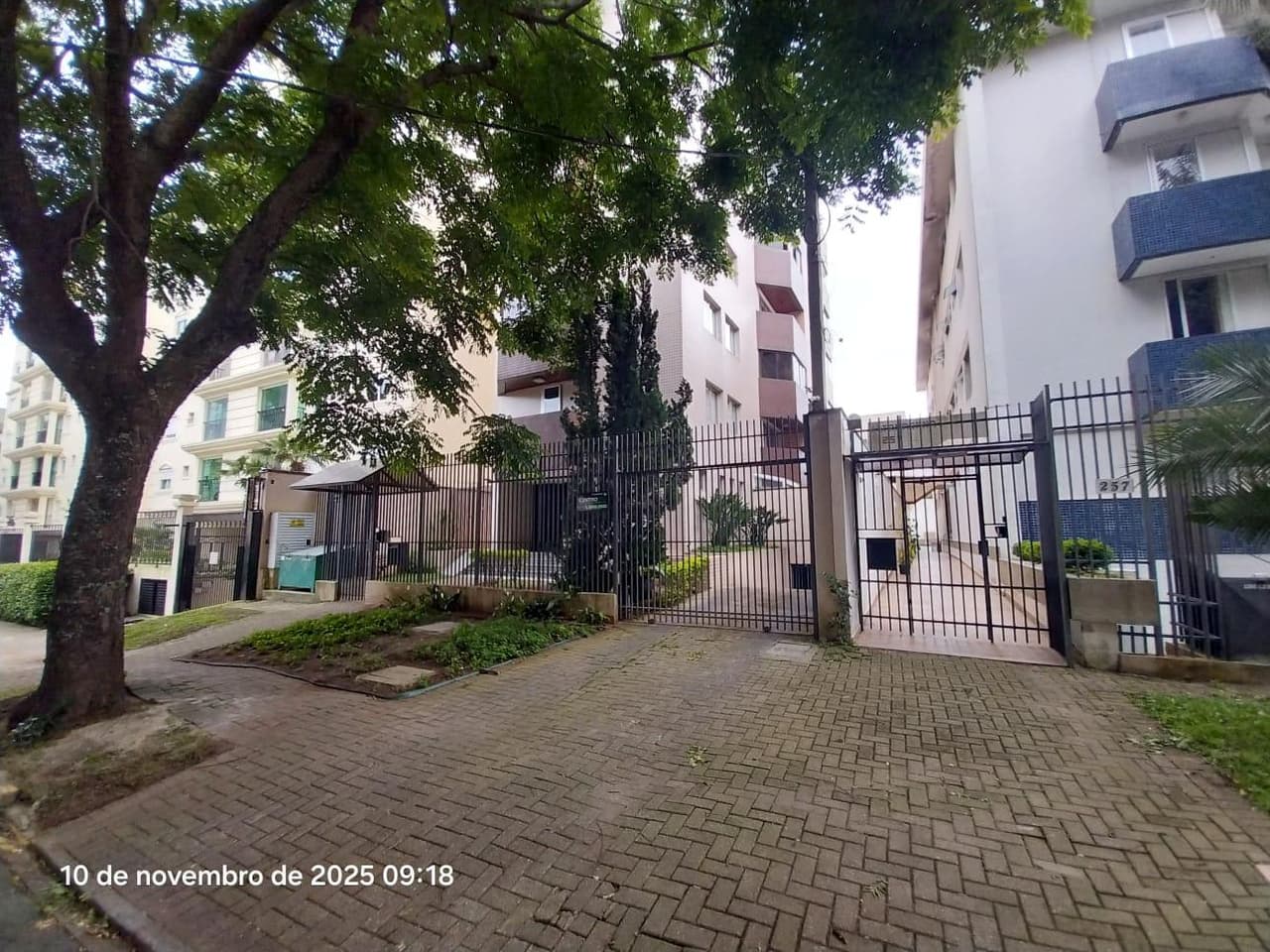 Foto 11 de 11: Apartamento em leilão em Curitiba - PR, bairro Cabral — Apartamento com a área construída exclusiva de 116,95m², Cabral, Curitiba/PR