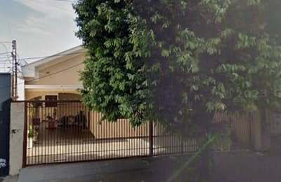 Casa em leilão em São José Do Rio Preto - SP, bairro Vila Progresso — Casa - Vila Progresso - A.T. 330,00m².