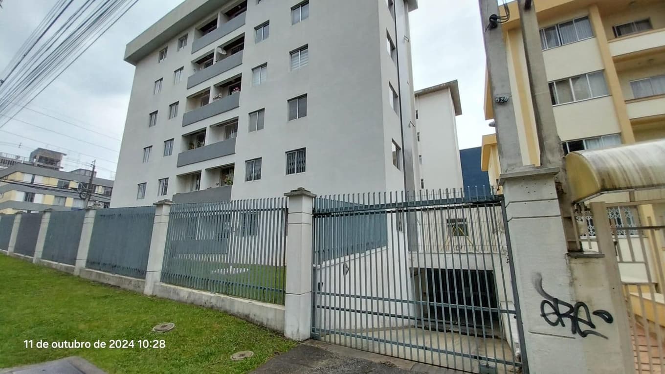 Apartamento em leilão em Curitiba - PR — Apartamento com área privativa de 62,95m², Curitiba/PR