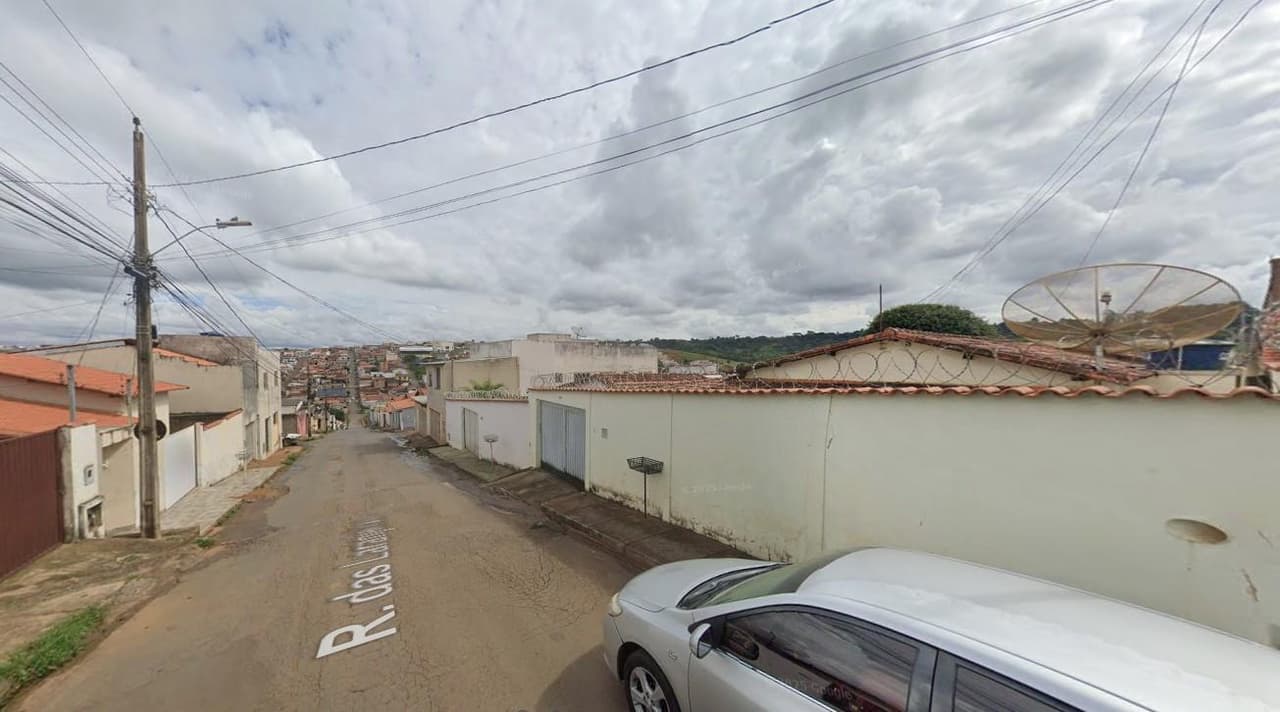 Foto 2 de 2: Casa em leilão em São Gotardo - MG, bairro Serra Negra — Casa 42m² em Terreno 240m² | São Gotardo-MG | Serra Negra