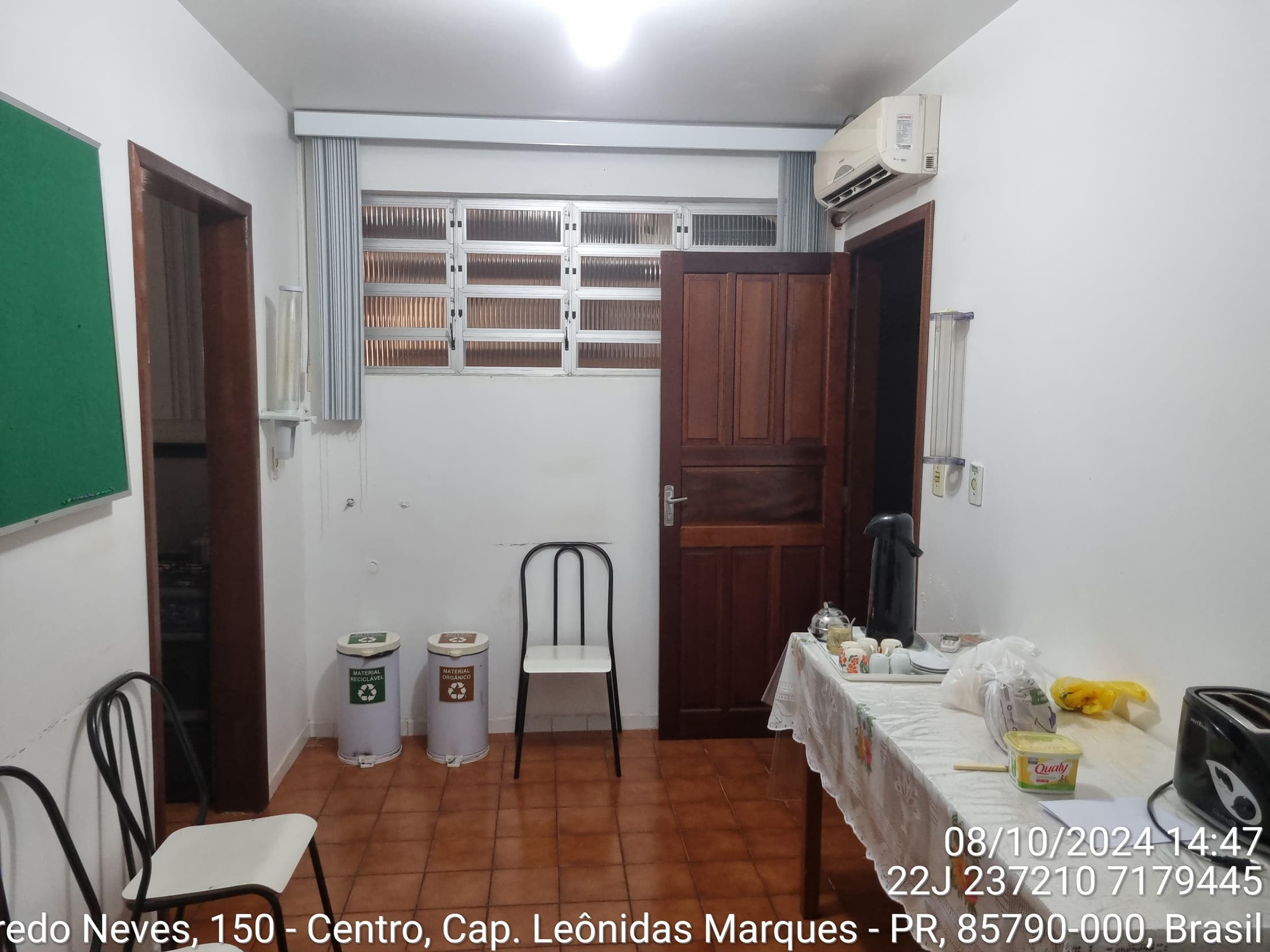 Foto 9 de 10: Casa em leilão em Capitão Leônidas Marques - PR — Casa 152m² Desocupada no Bairro Centro em Capitão Leonidas Marques/PR
