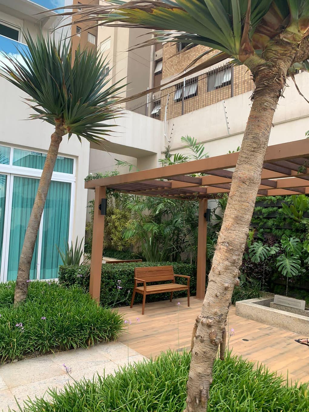 Foto 2 de 13: Apartamento em leilão em Campinas - SP, bairro Cambuí — Apartamento, Desocupado, 146.0 m2, CAMPINAS / SP