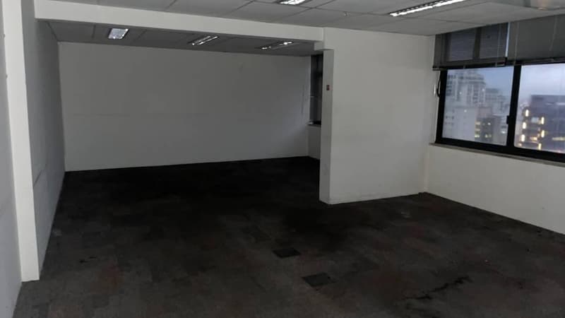 Foto 7 de 13: Comercial em leilão em São Paulo - SP, bairro Bela Vista — Sala comercial, São Paulo / SP