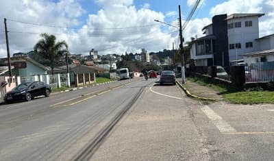 Foto 16 de 21: Terreno em leilão em Lages - SC — Imóvel, A.T. 337m², A.C. 117m², Santa Helena II