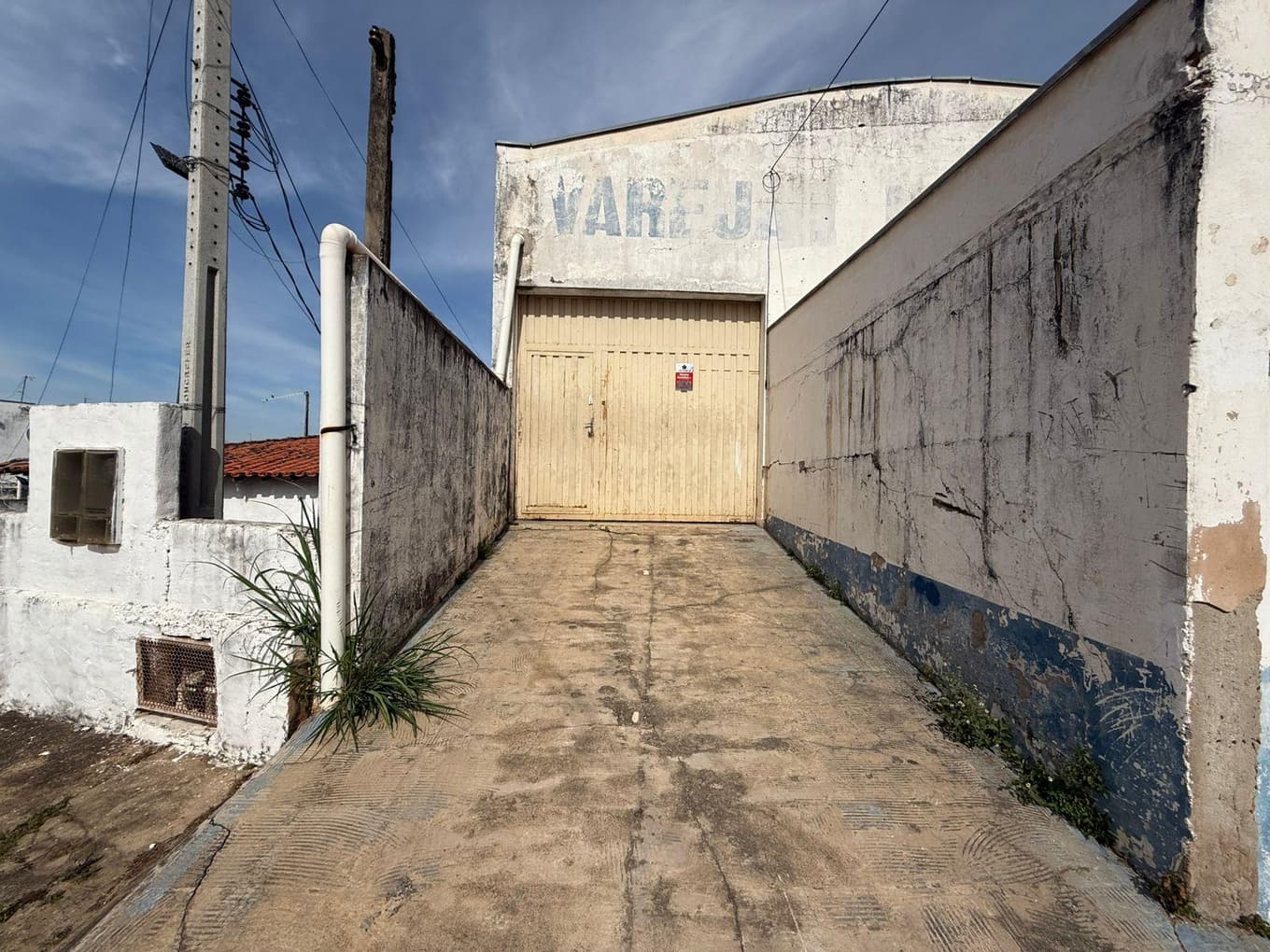 Foto 21 de 24: Comercial em leilão em Monte Mor - SP, bairro Centro — GALPÃO COMERCIAL de 450m² em Monte Mor