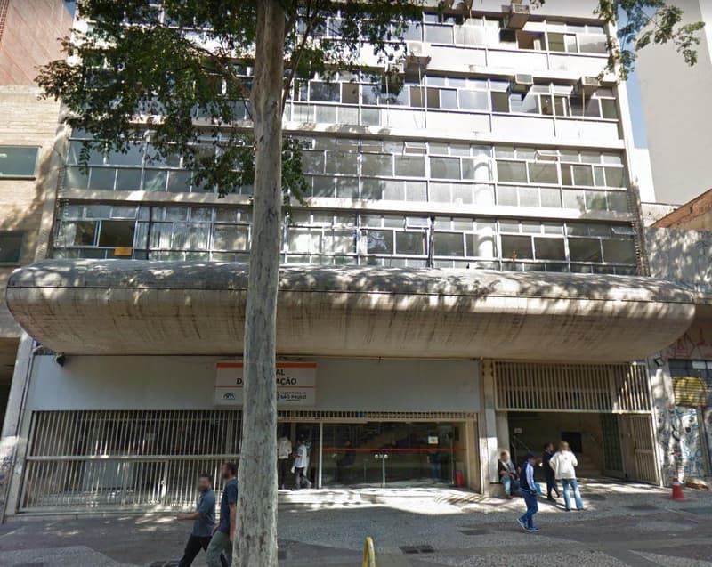 Foto 2 de 17: Comercial em leilão em São Paulo - SP, bairro República — Conjunto Comercial 253m² | Av. São João, 313 | 17º Andar | Vista p/ o Vale do Anhangabaú e Metrô República a 3min: Oportunidade no Coração de SP!
