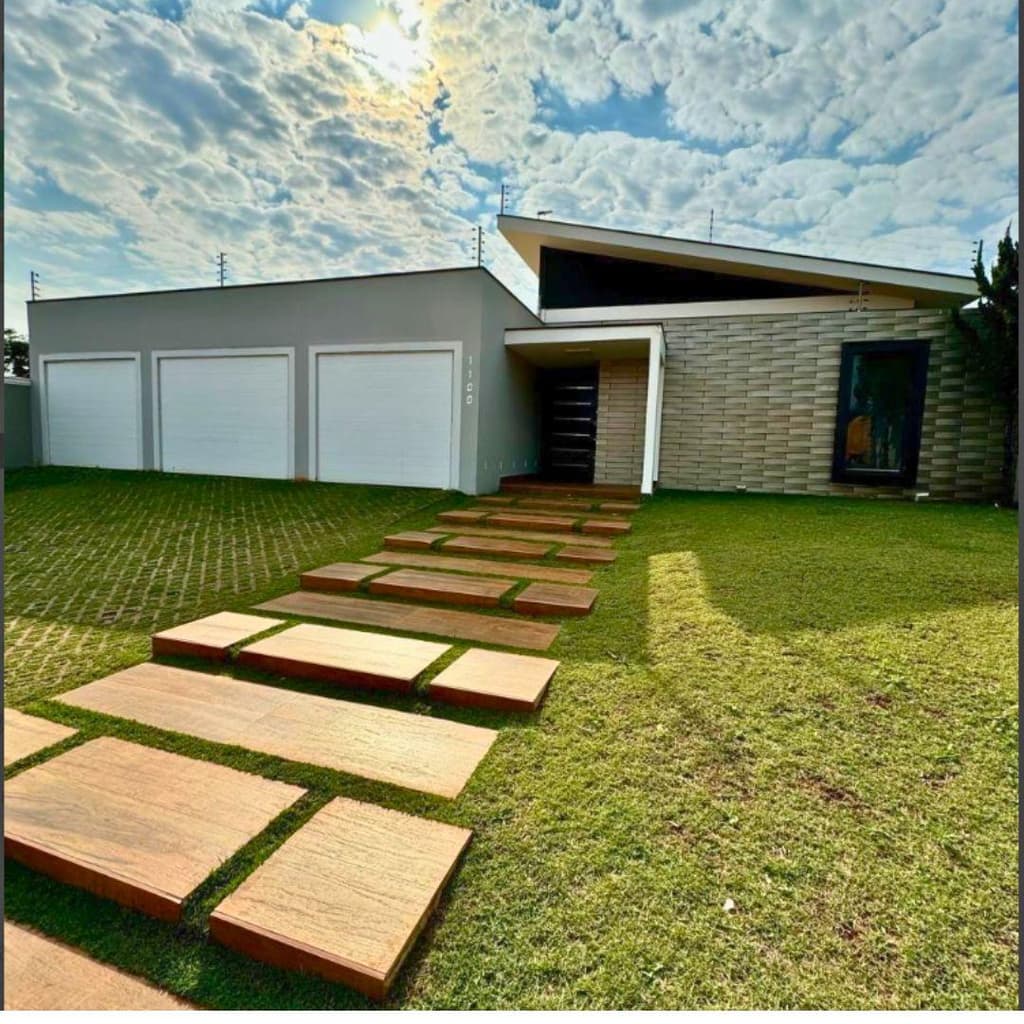 Foto 22 de 31: Casa em leilão em Toledo - PR — IMÓVEL URBANO- CASA a.c. 400.00 m2- a.t. 800.00 m2- Em SÃO LUIZ DO OESTE - TOLEDO/PR