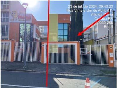 Foto 1 de 24: Casa em leilão em Curitiba - PR — Casa nº 02 com área construída de 106,59m² do Condomínio Residencial Vitória - Rua 21 de abril, 418 Alto da Glória Curitiba/PR