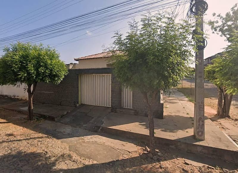 Foto 2 de 3: Casa em leilão em Crateús - CE, bairro Planalto — Casa, Cratéus / CE