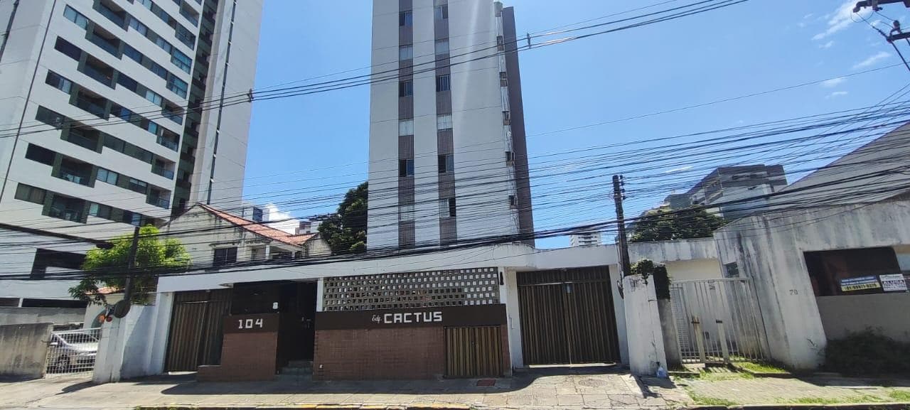 Foto 3 de 10: Apartamento em leilão em Recife - PE — Apto. 126m² 1 vaga, Desocupado no Madalena, Recife/PE