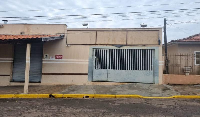 Comercial em leilão em Alfredo Marcondes - SP — Imóvel comercial, A.C. 100,00 m²