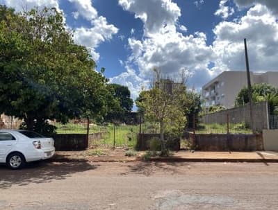 Terreno em leilão em Palotina - PR — Lote nº 06, da quadra nº 86, com a área de 1.000,00m², Palotina - PR