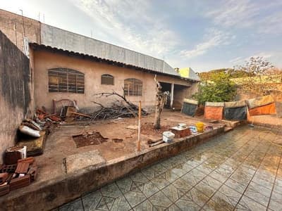 Foto 13 de 15: Terreno em leilão em Maringá - PR — Lote nº 04, da quadra nº 387, do Residencial Jardim Novo Oasis, com área de 347m², situado no perímetro urbano da cidade de Maringá, Estado Paraná