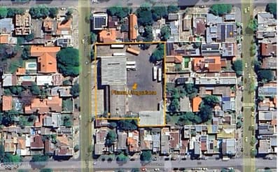 Foto 1 de 9: Terreno em leilão em Uruguaiana - RS — IMÓVEL COM ÁREA DE TERRENO DE 4.960M2 E ÁREA CONSTRUÍDA DE 1.826M2, RUA XV DE NOVEMBRO, 3301/3237, URUGUAIANA/RS - Massa Falida de Pluma Conforto e Turismo