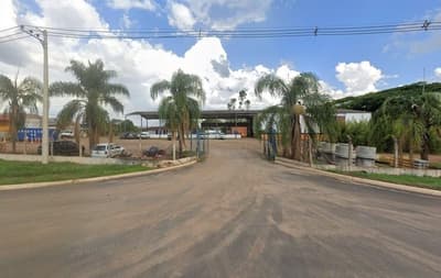 Foto 2 de 2: Comercial em leilão em Casa Branca - SP, bairro Jardim Alvorada — (25%) Imóvel Comercial, A.T. 4.800m², A.C. 991,55m², Jardim Alvorada