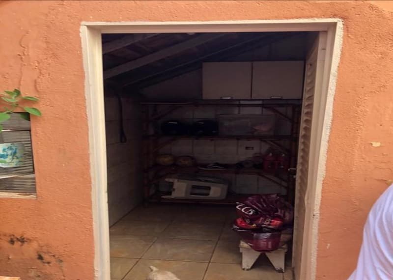 Foto 23 de 27: Casa em leilão em Ribeirão Preto - SP — IMOVEL - CASA tipo SOBRADO construído nos fundos de terreno - Bairro Campos Elísios em Ribeirão Preto/SP