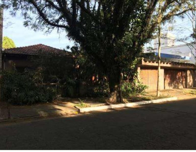 Foto 23 de 32: Casa em leilão em São Paulo - SP, bairro Brooklin — Imóvel Residencial, A.T. 579m², A.C. 222m², Brooklin